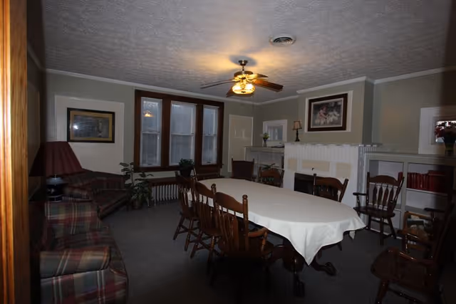 Photo 4 of Country Manor Senior Care