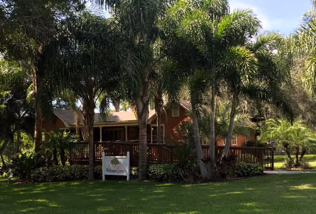 Photo 4 of Oak Manor Senior Living Community