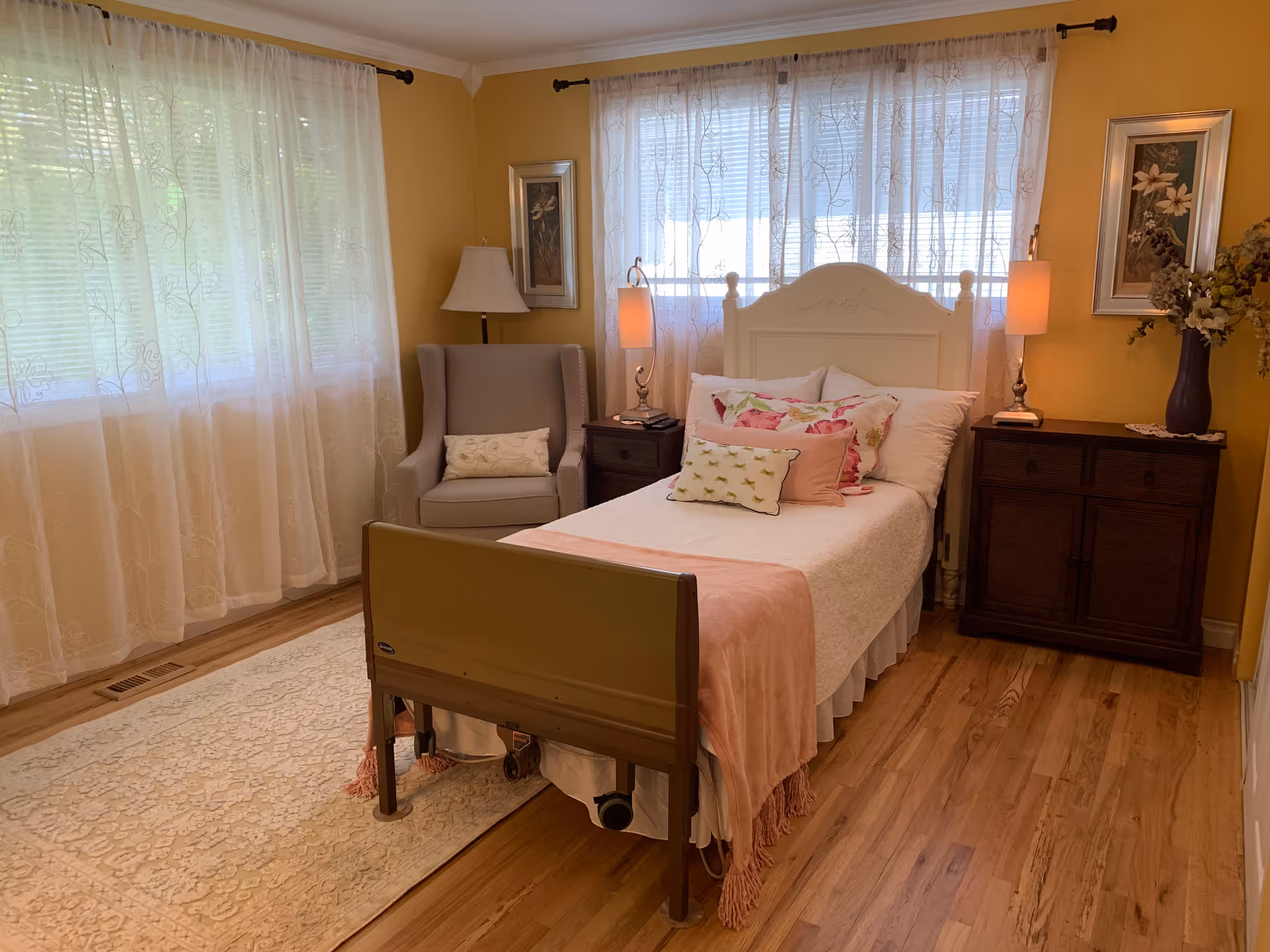 Photo of Brookwood House Inc