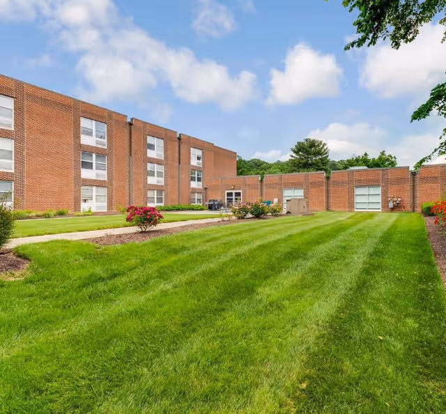 Photo 3 of Warren Place Senior Apartments