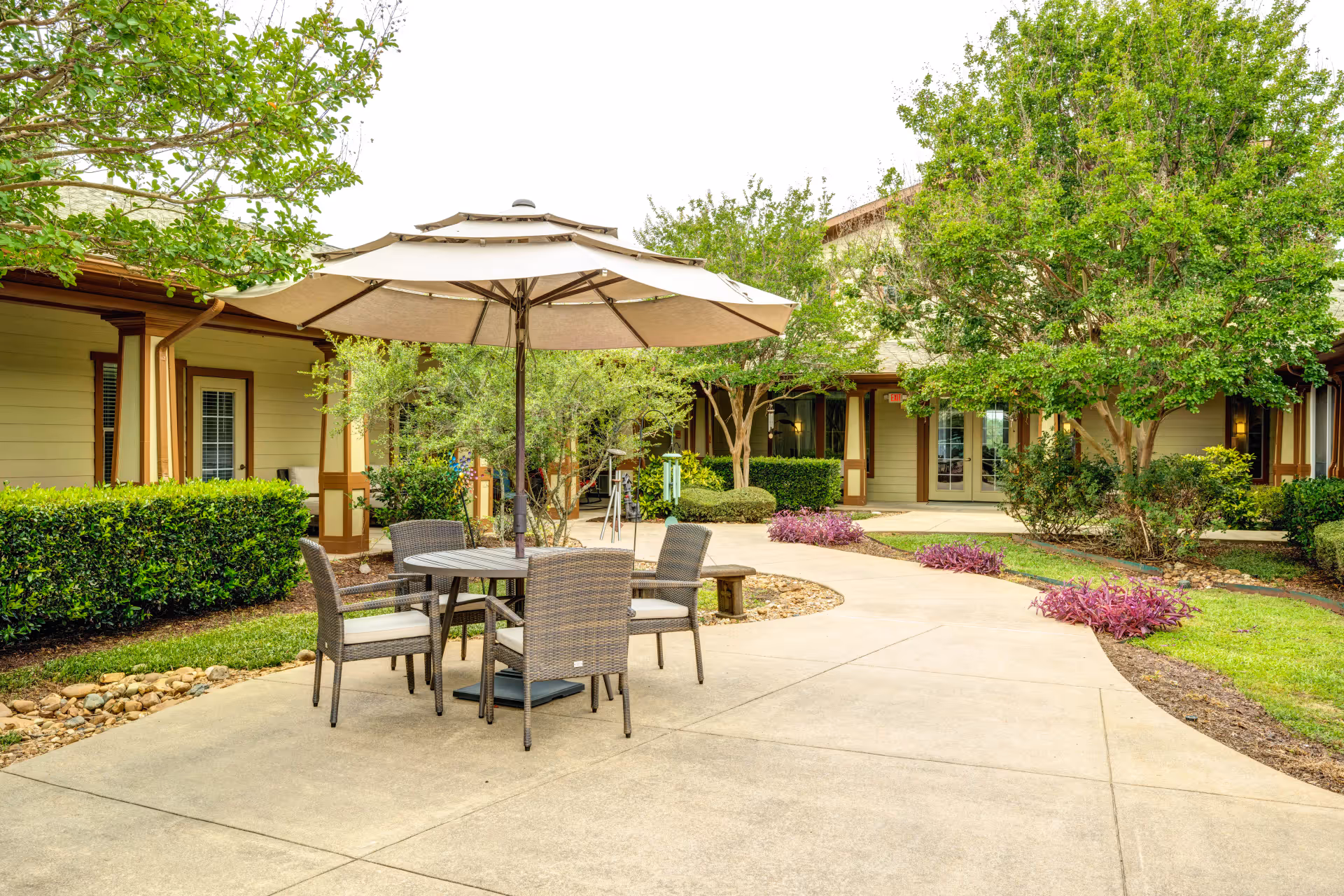Photo 4 of Magnolia Court Assisted Living and Memory Care