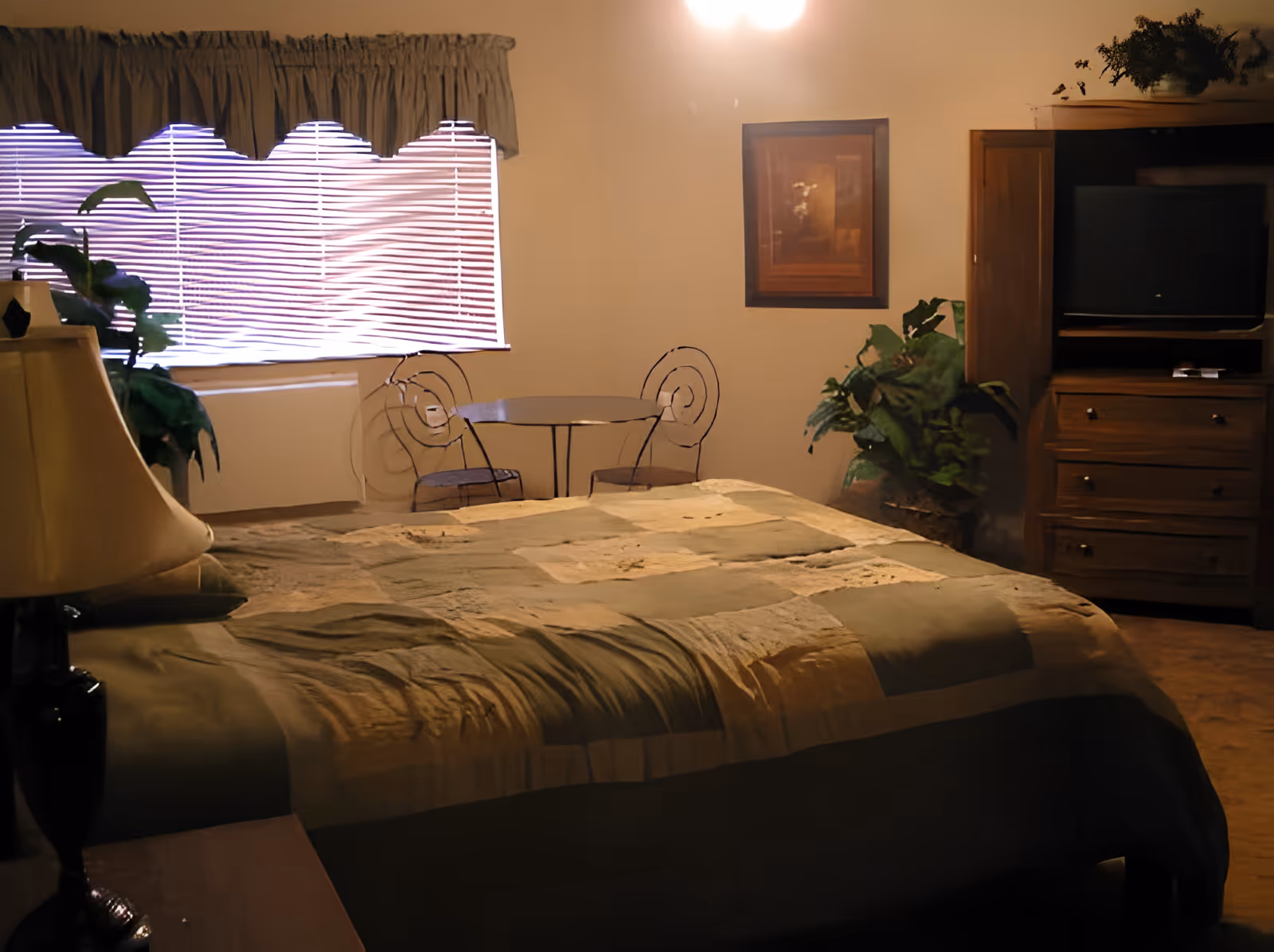 Photo 5 of Rose Of East Des Moines