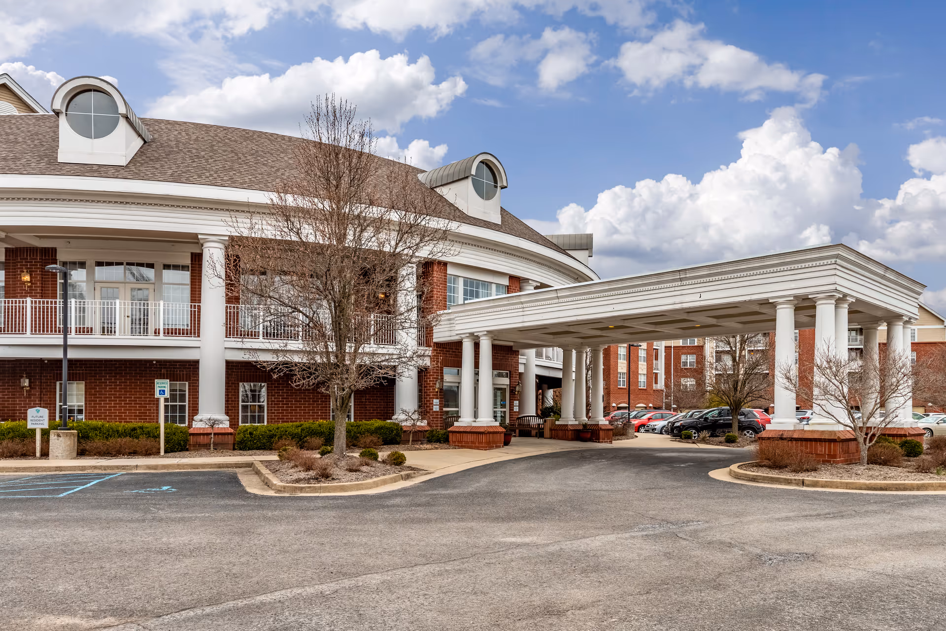 Photo 2 of Elison Independent & Assisted Living of Maplewood