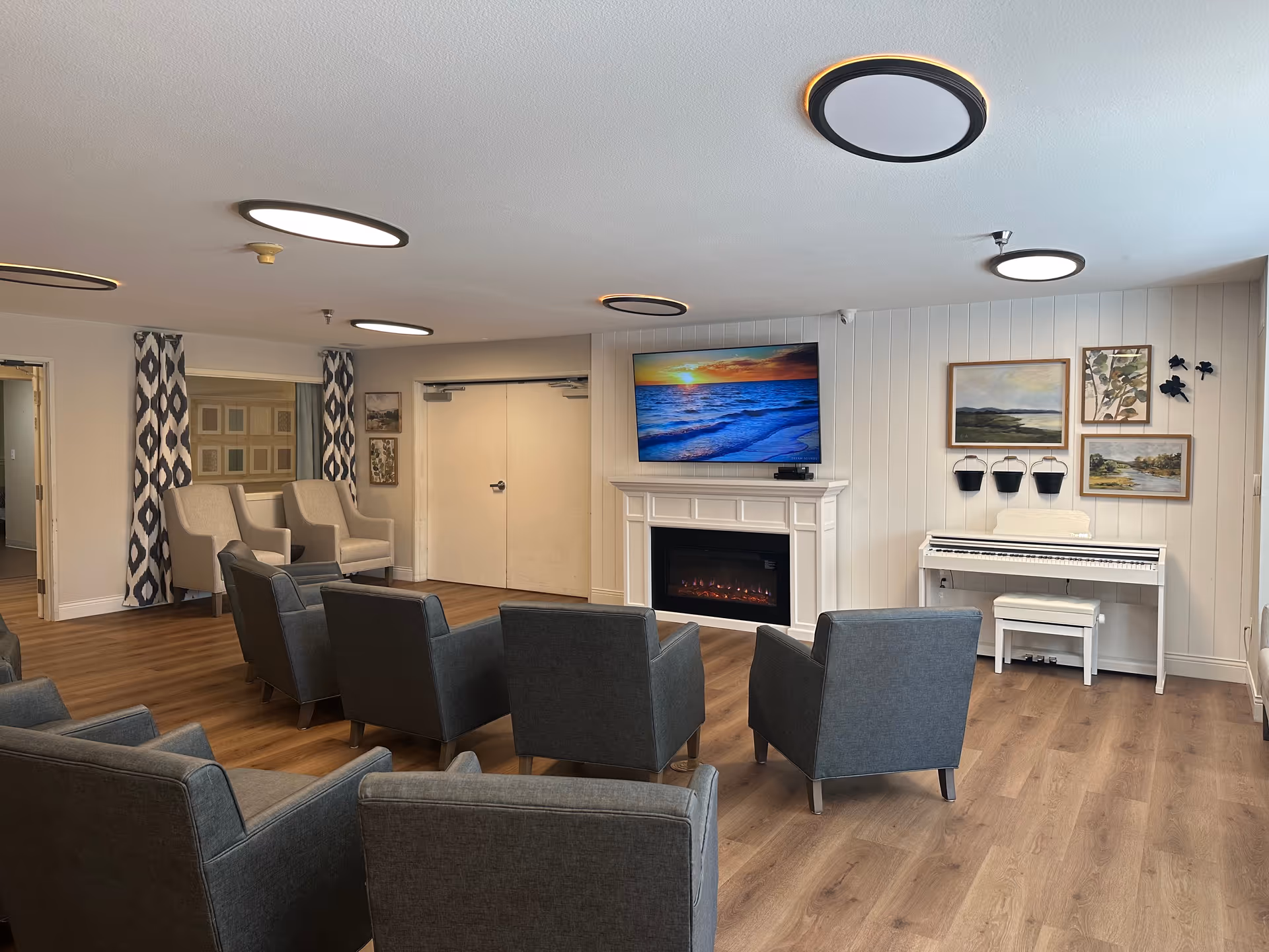 Photo 12 of Carlton Senior Living Downtown Pleasant Hill