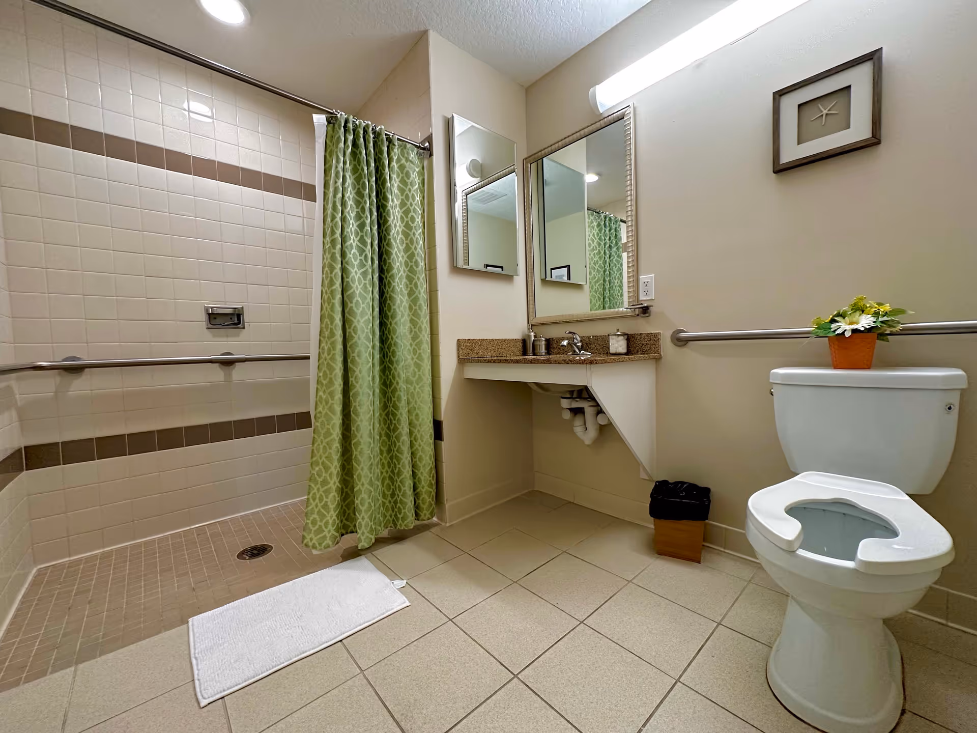 Photo 19 of Lady Lake Senior Living