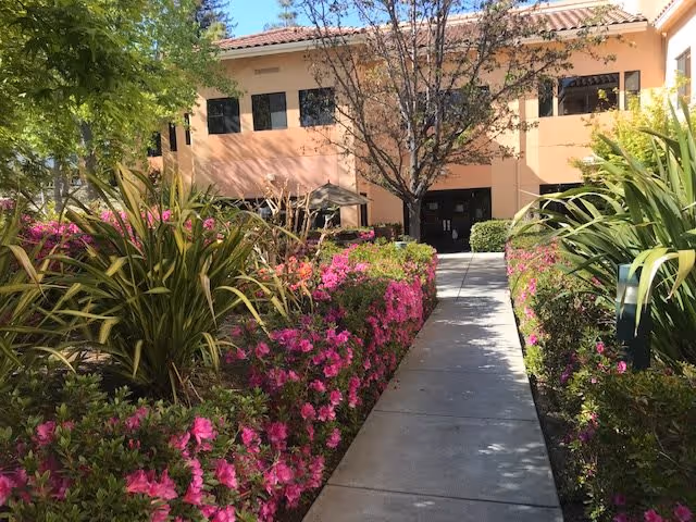Photo 4 of Saratoga Retirement Community Assisted Living
