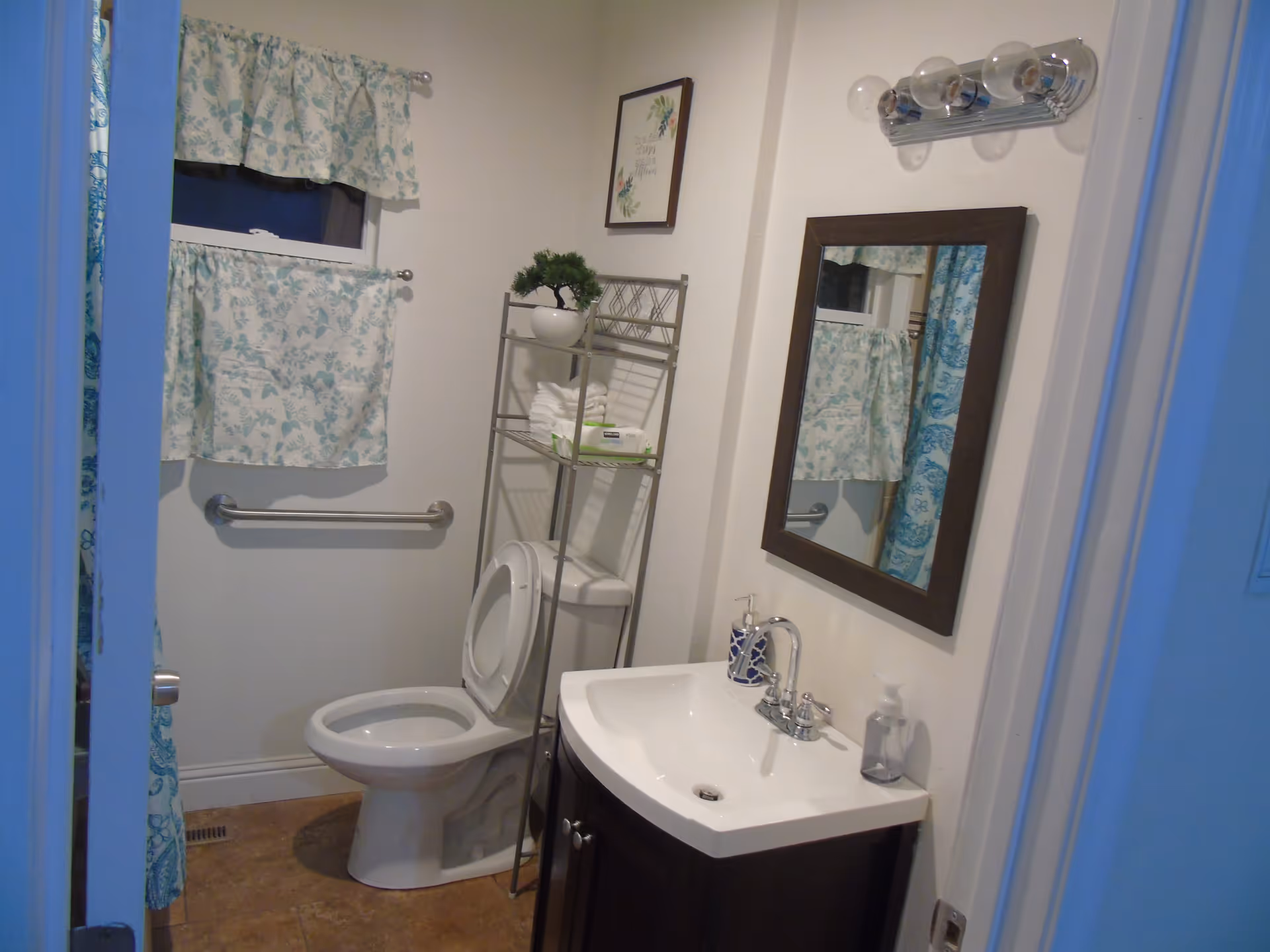 Photo 12 of Cleo's Home
