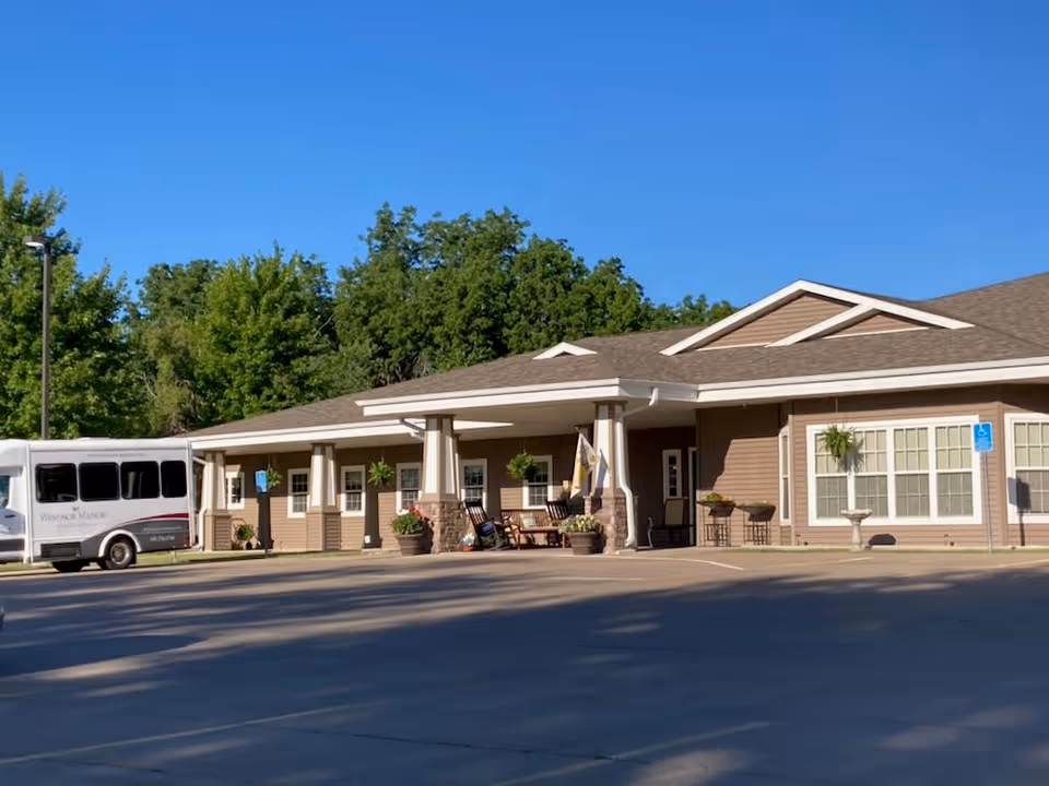 Photo of Windsor Manor