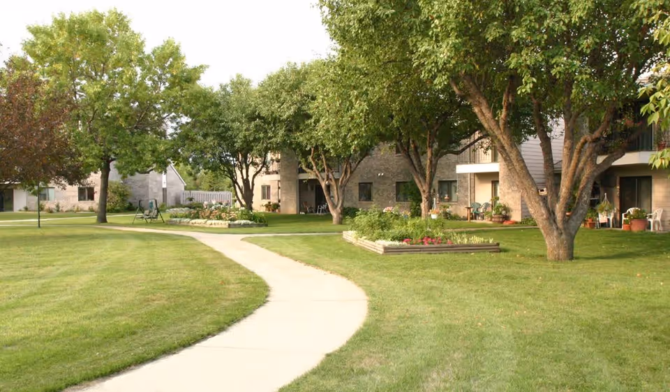 Photo 6 of Riverview Place
