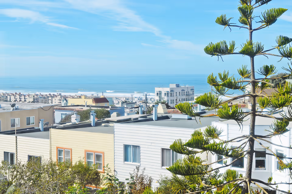 Photo 3 of Sutro Heights Corporation
