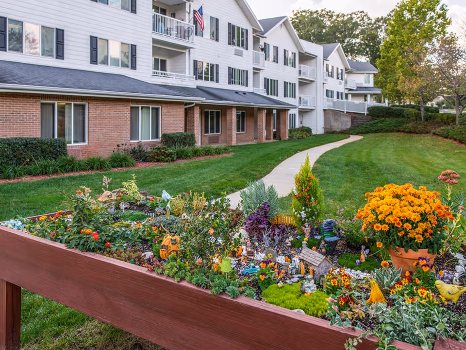 Photo 5 of Summer Place - A Provincial Senior Living Community