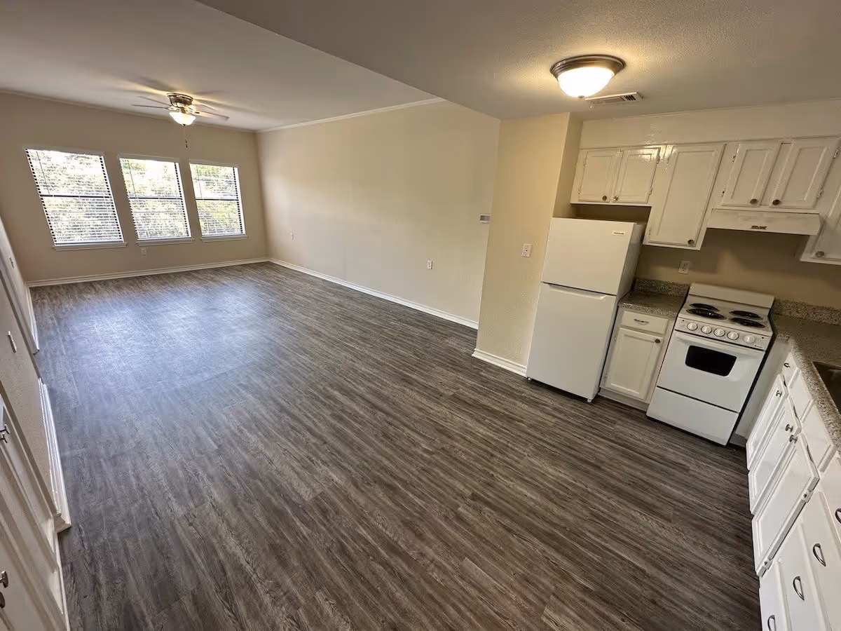Photo 21 of Tarrytowne Estates