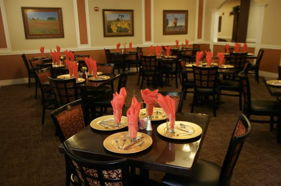 Photo of Oak Wood Place Assisted Living