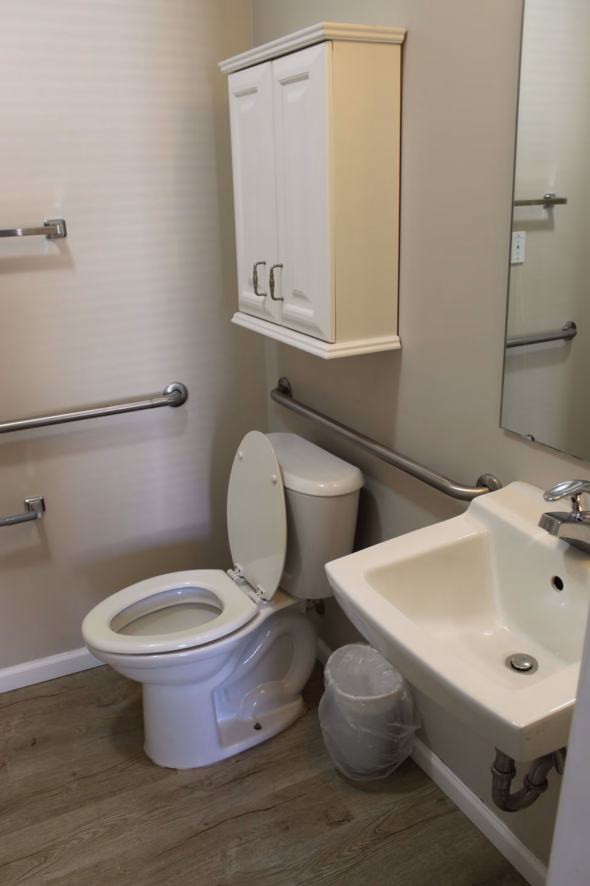 Photo 15 of Knollwood Retirement Community
