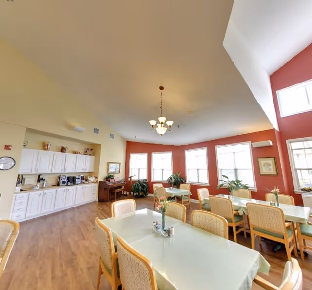 Photo 3 of Franklin Manor