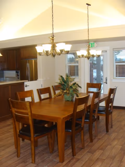 Photo 10 of Kinsington Place