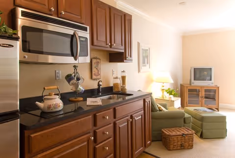 Photo 5 of Atria Longmeadow Place