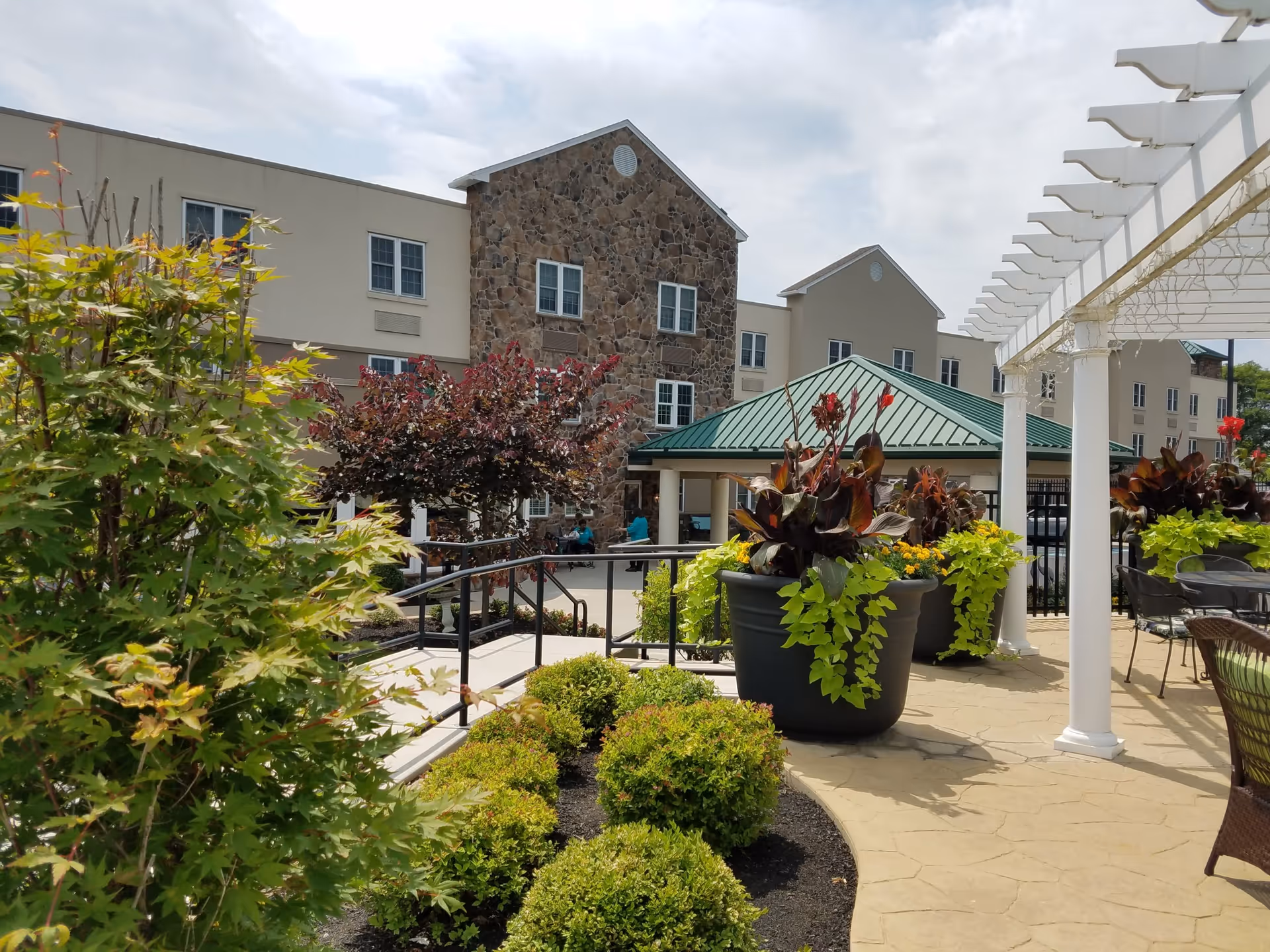 Photo 10 of Commonwealth Senior Living At Willow Grove