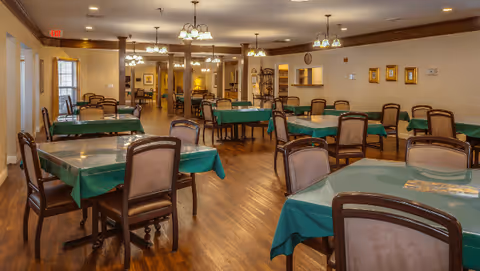 Photo 8 of Charter Senior Living of Paris