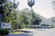 Photo 3 of Magnolia Gardens