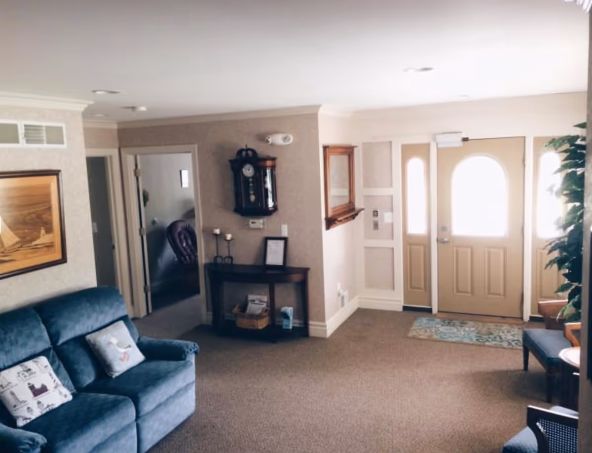 Photo 6 of Pineview Manor
