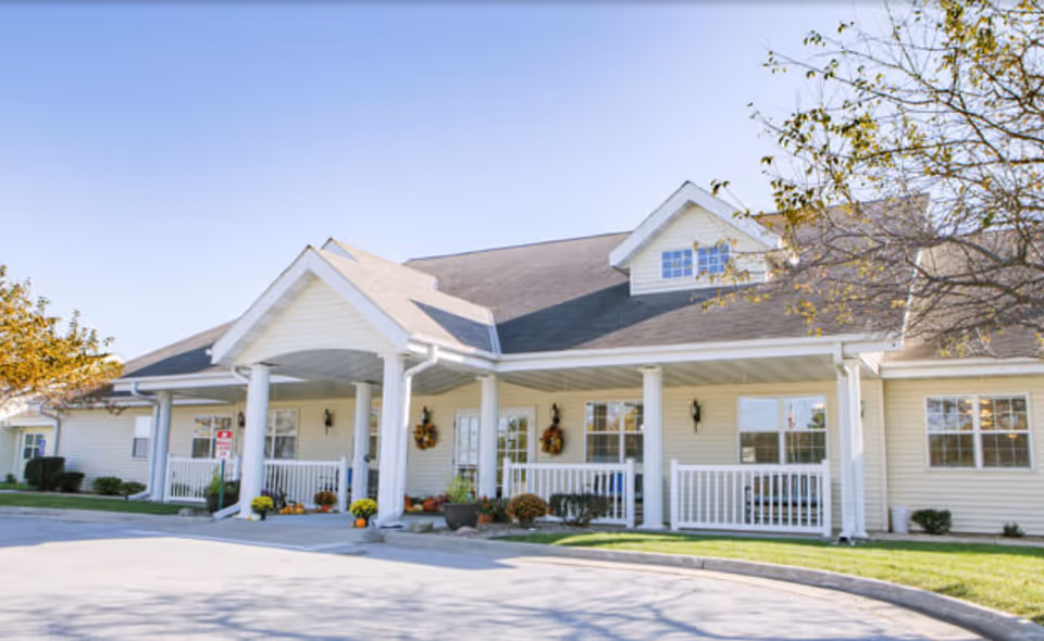 Photo 3 of Rolling Meadows Senior Living