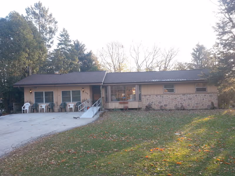 Photo of CLE Clarion Manor