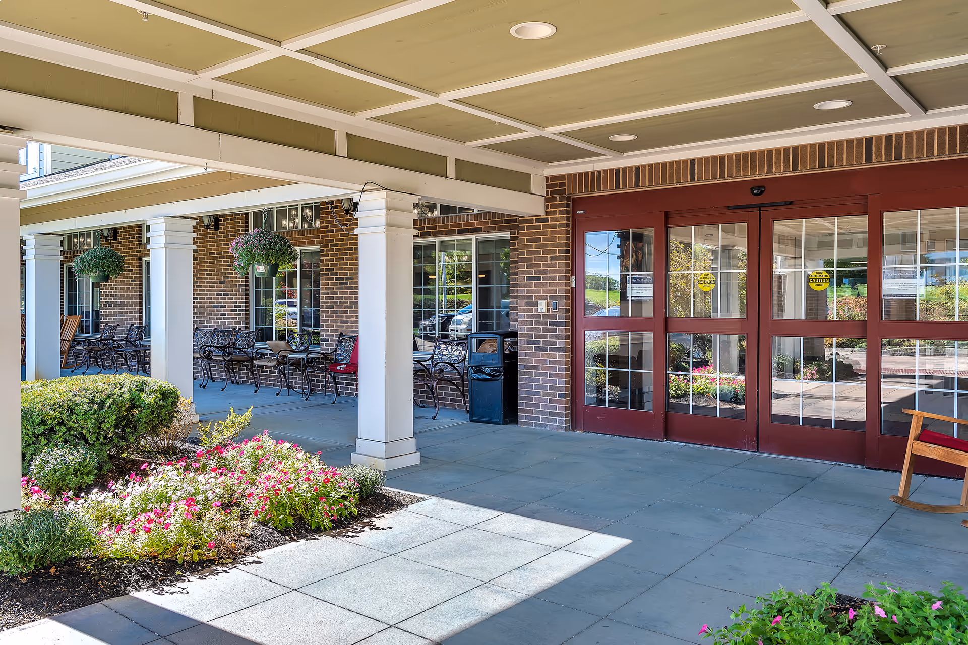 Photo of Colonial Gardens Gracious Retirement Living