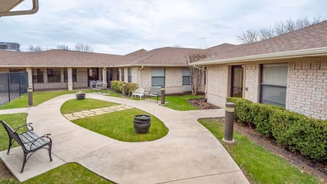 Photo 17 of Rowlett Health & Rehabilitation Center