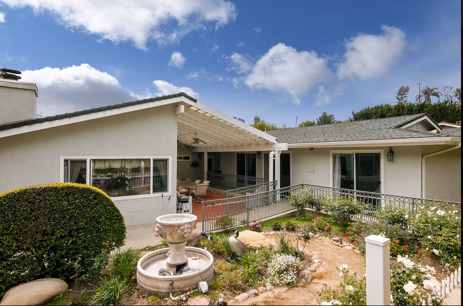 Photo 7 of Ventura County Senior Care: Ocean Breeze Estates at Blue Oak