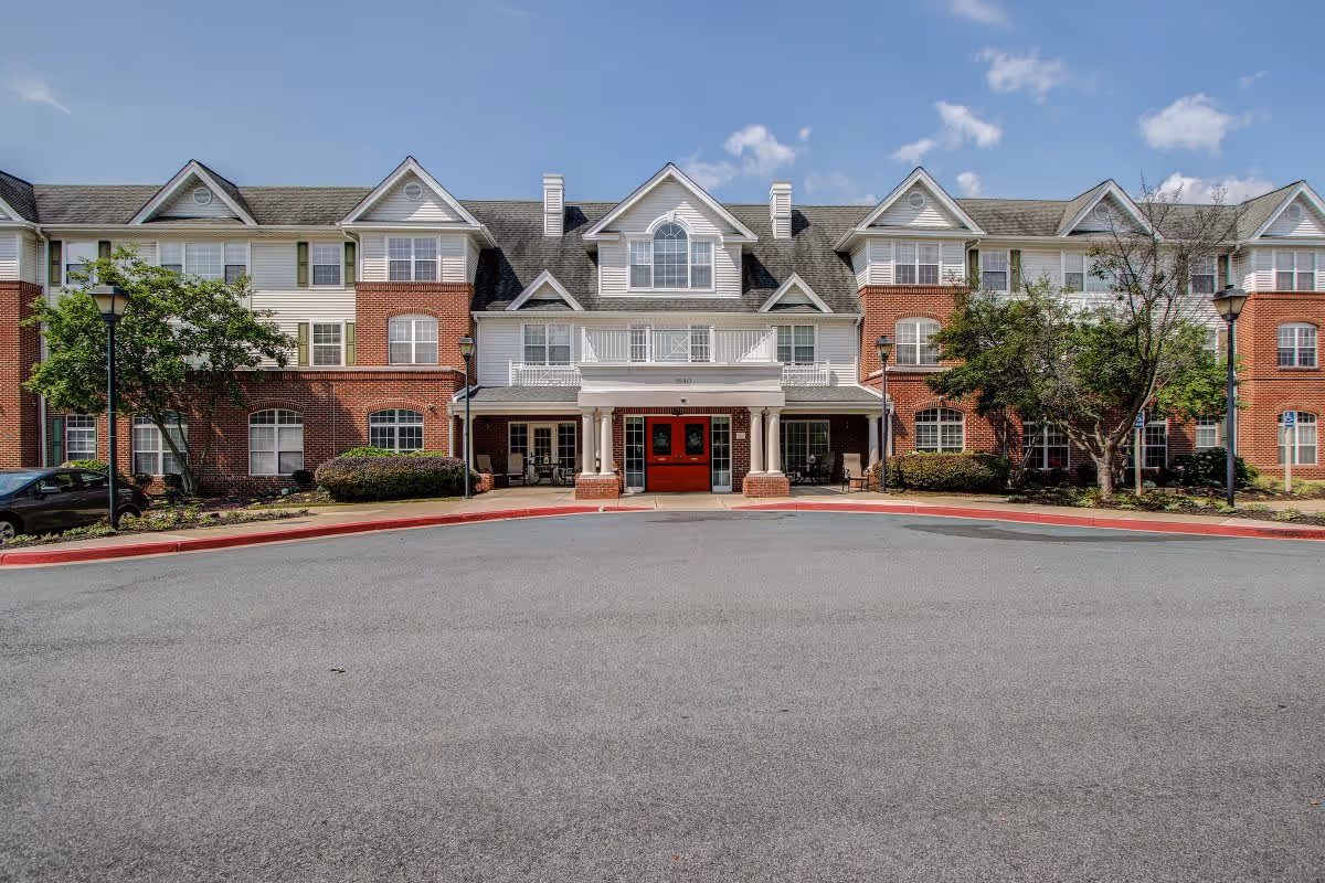Photo 2 of Charter Senior Living of Woodholme Crossing