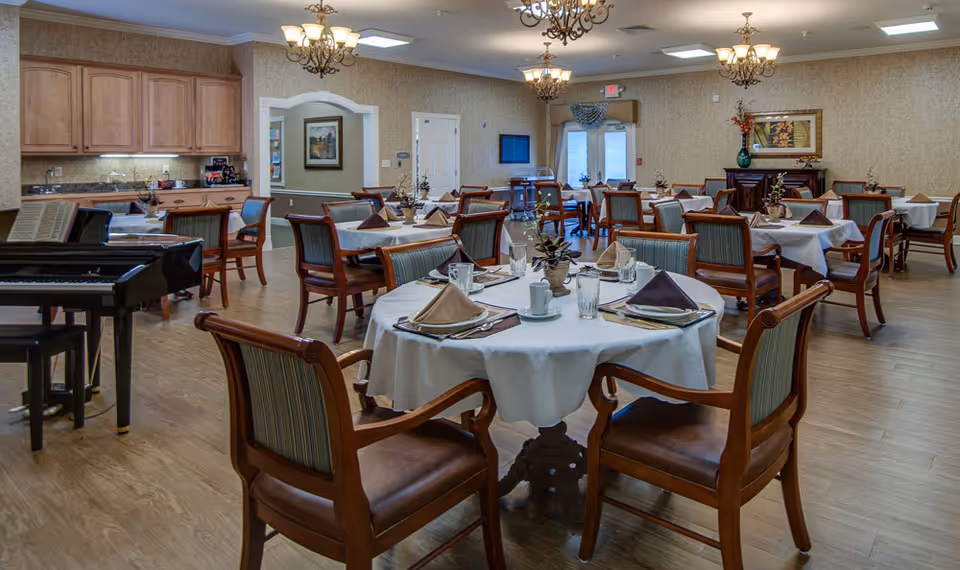 Photo 3 of Maplebrook Senior Living