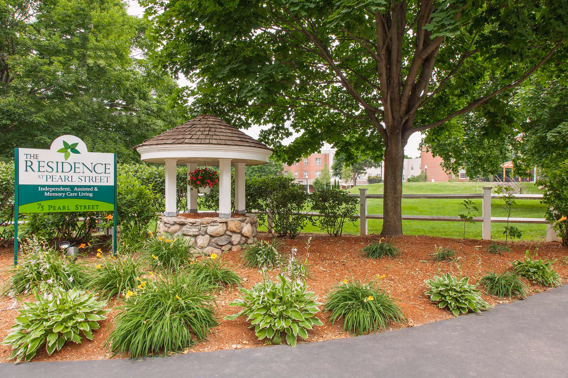 Photo 3 of The Residence at Pearl Street