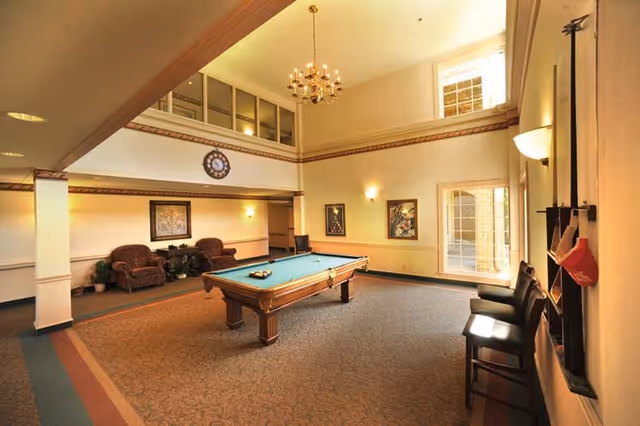 Photo 3 of Westwood Oaks Independent Living - A Riverside Senior Life Community