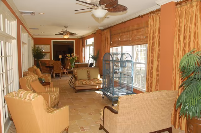 Photo 6 of Stratford Court of Palm Harbor