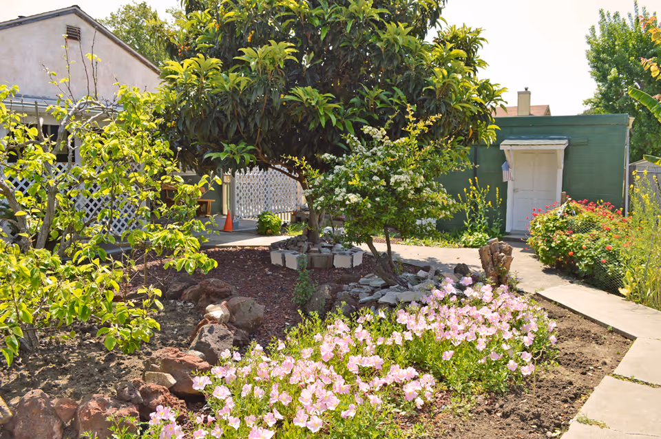 Photo 4 of Nena & Ray's Guest Home Inc. #2