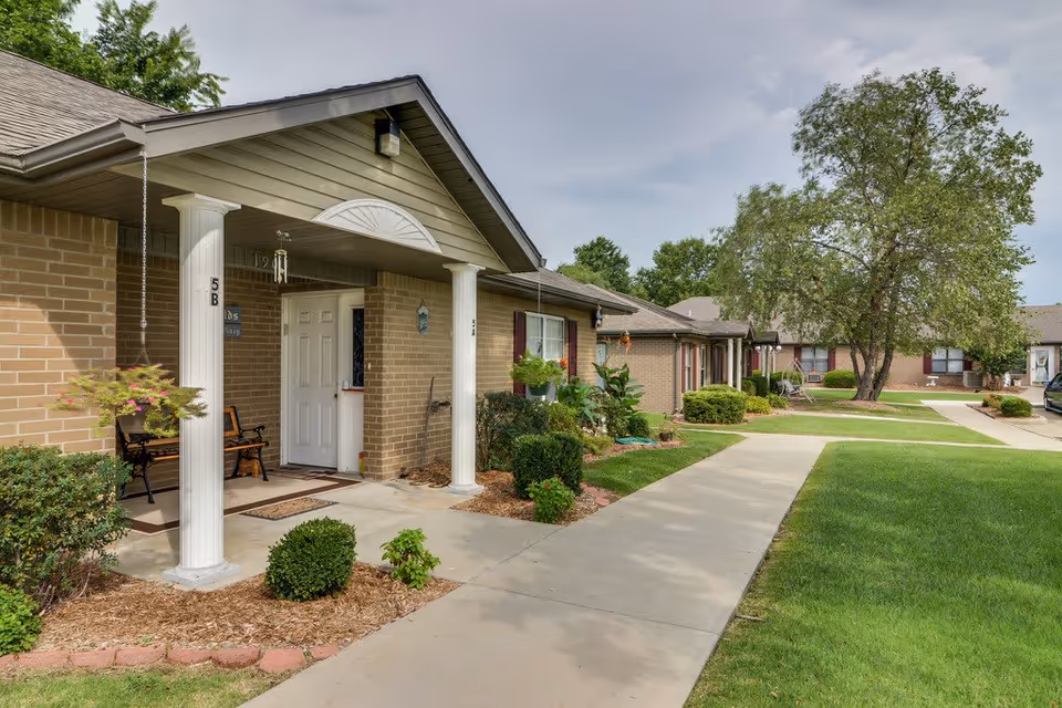Photo 4 of Carrington Place Senior Living