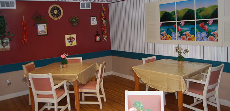 Photo 4 of Lakewood Gardens Alzheimer's & Dementia Care