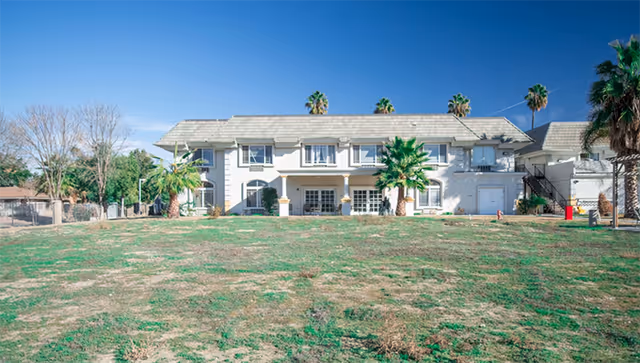 Photo of Parkside Mansion Assisted Living Community