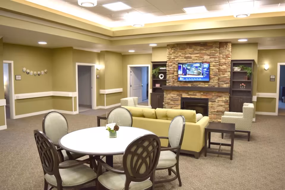 Photo 12 of Colonial Village Overland Park