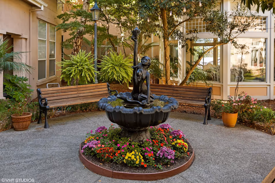 Photo 8 of Sunshine Villa, A Merrill Gardens Community