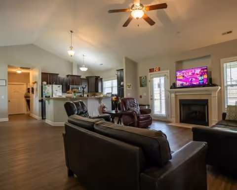 Photo 3 of Miss Bell’s Assisted Living at Waterford Landing