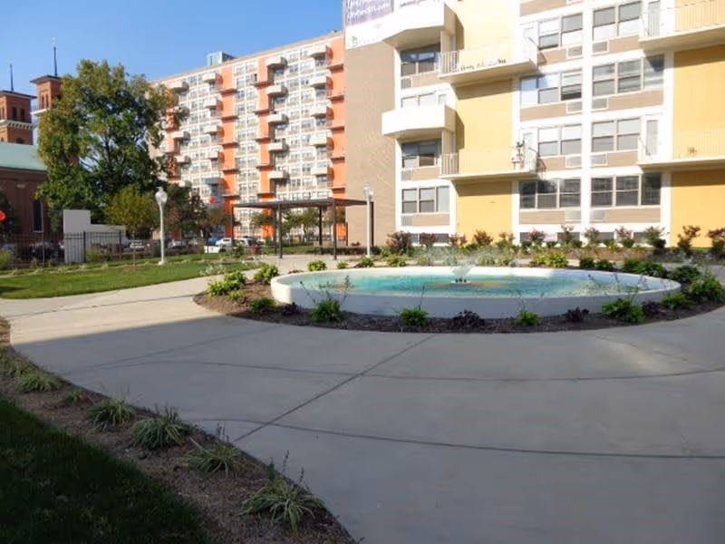Photo 2 of City Parc at Pine