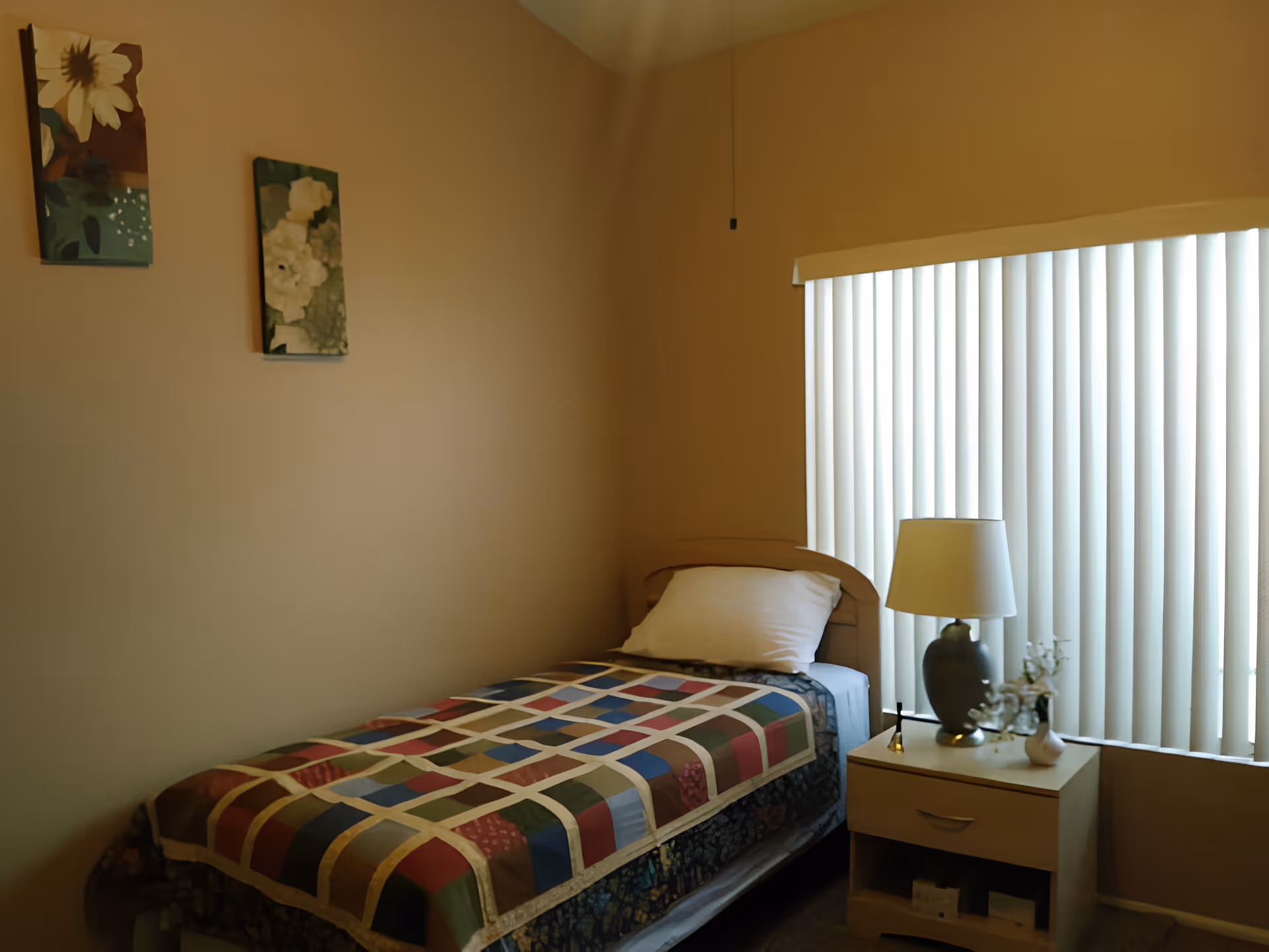Photo 3 of Rhodas Assisted Living Home 1