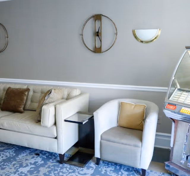 Photo 12 of Mira Vie at Green Knoll | Assisted Living Bridgewater