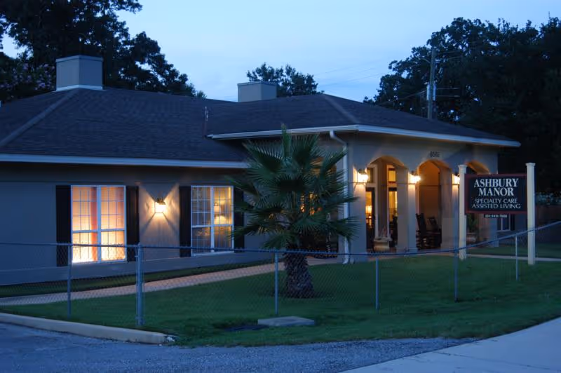 Photo of Ashbury Manor