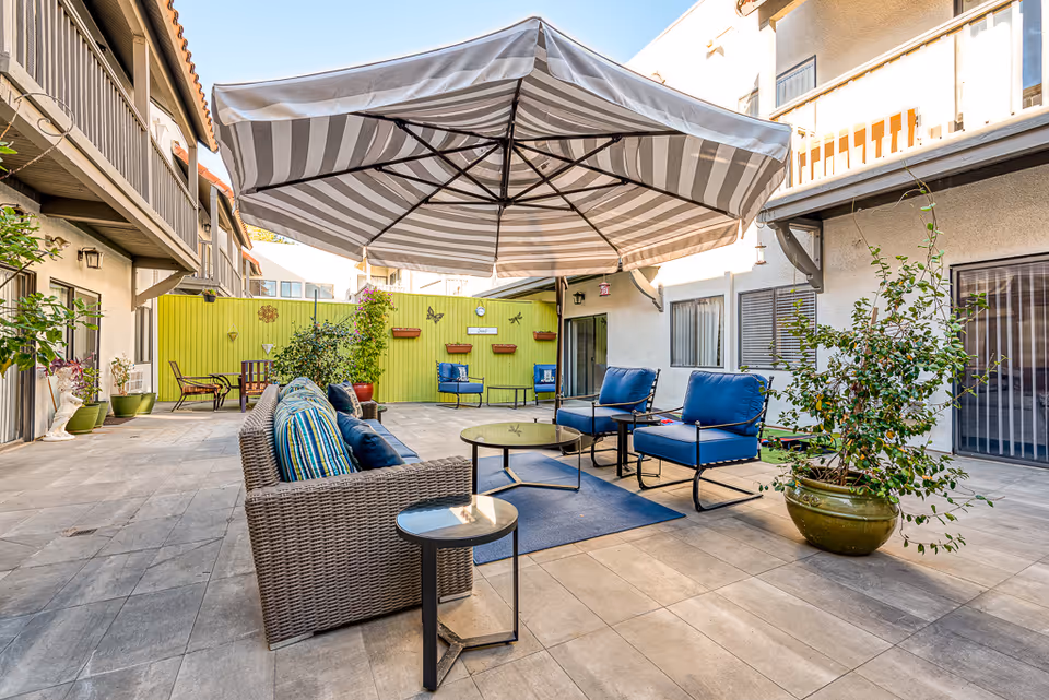 Photo 6 of Santa Clarita Hills Senior Living