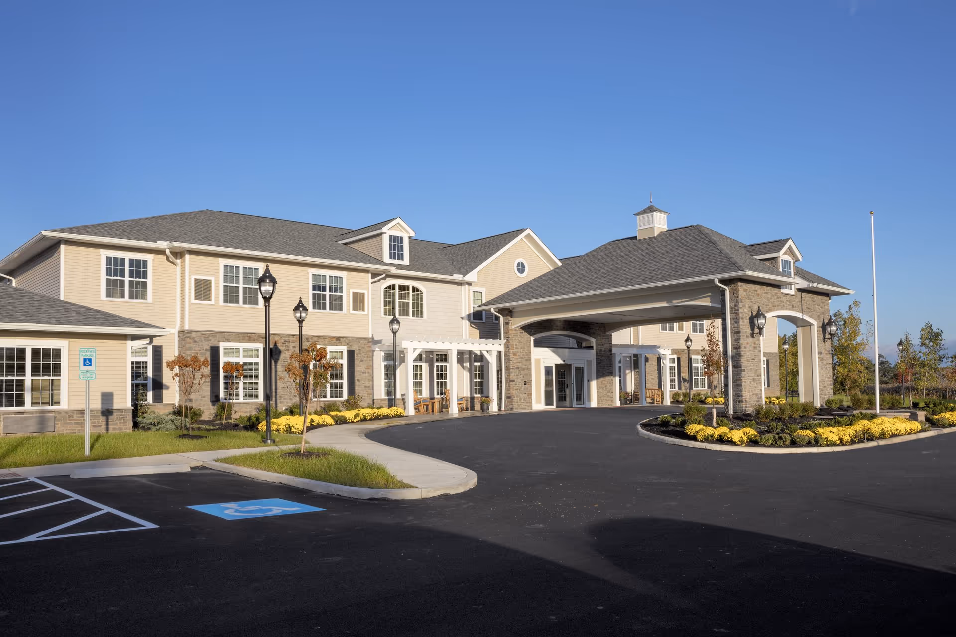 Photo 3 of Brooklyn Pointe Assisted Living & Memory Care