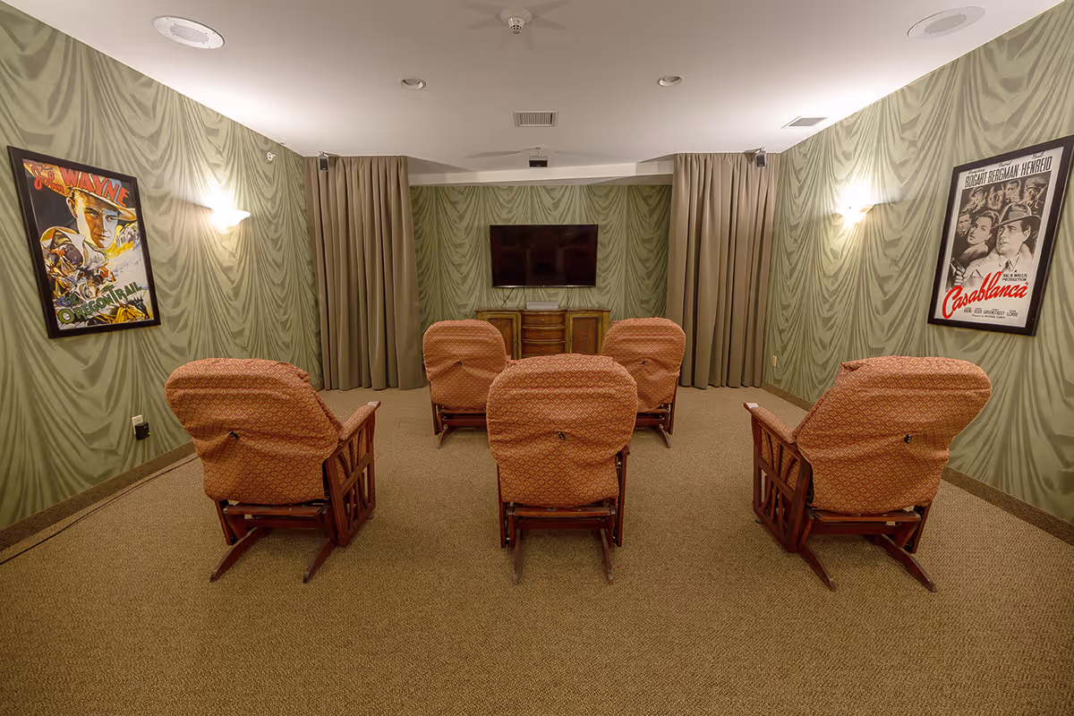 Photo 7 of Victoria House Assisted Living