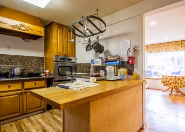 Photo 3 of Santa Monica Home & Care